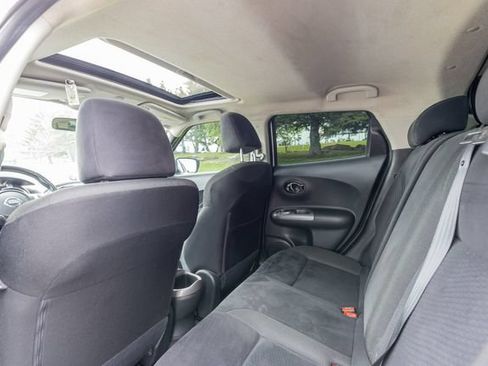 Used 2016 Nissan Juke SV w/ Technology Package FWD image 14