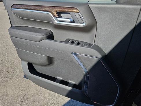 New 2026 GMC Sierra 1500 Elevation image 16