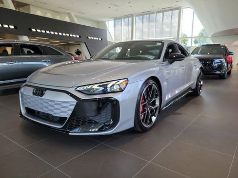 New 2026 Audi RS e-tron GT performance AWD/4WD image 4