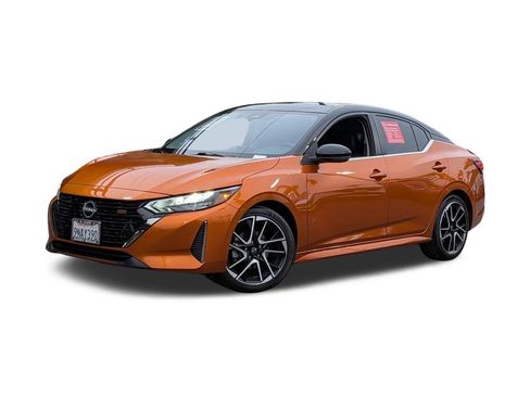 Certified 2024 Nissan Sentra SR w/ SR Premium Package FWD image 1