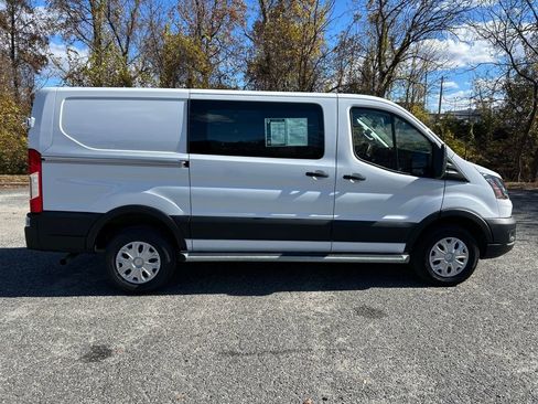 Used 2024 Ford Transit 250 Low Roof w/ Exterior Upgrade Package image 7
