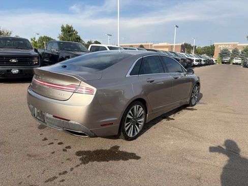 Used 2018 Lincoln MKZ Reserve FWD image 8