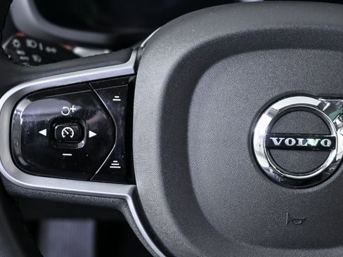 Certified 2025 Volvo V60 B5 Cross Country Plus image 11