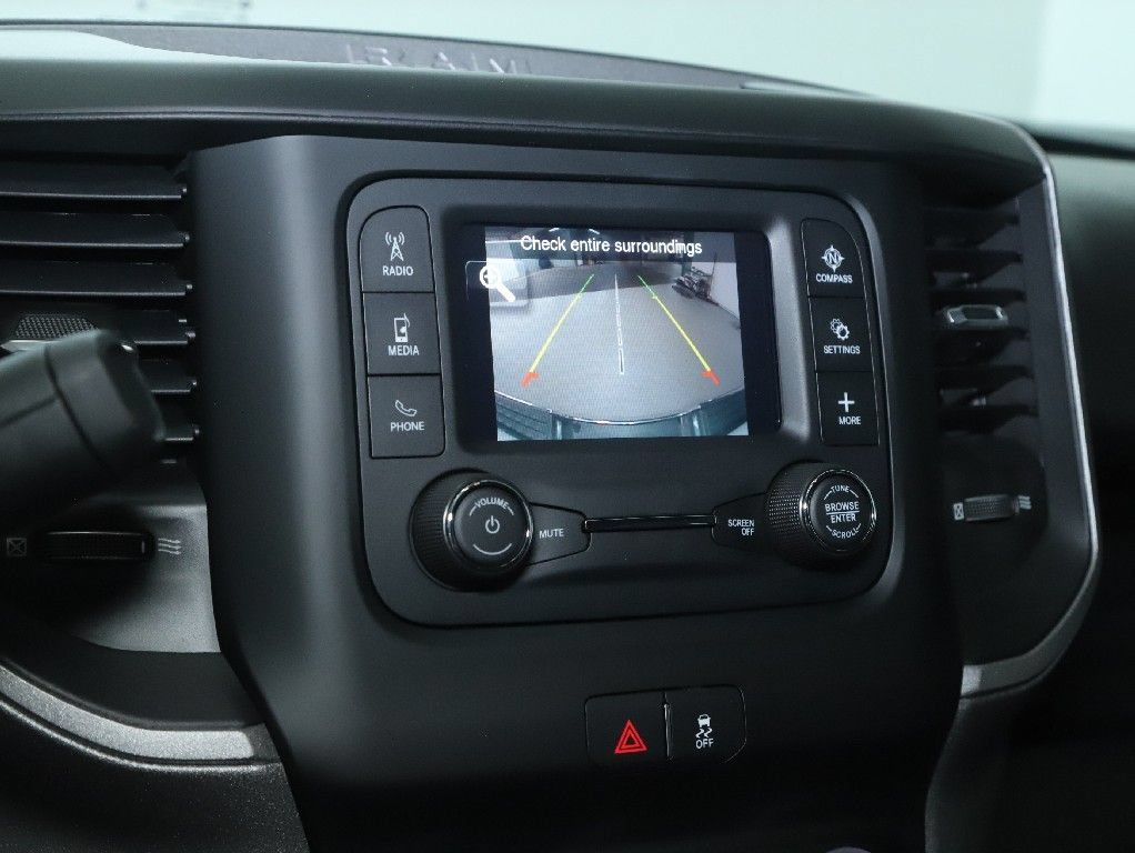 Used 2024 RAM 3500 Tradesman w/ Chrome Appearance Group AWD/4WD image 30