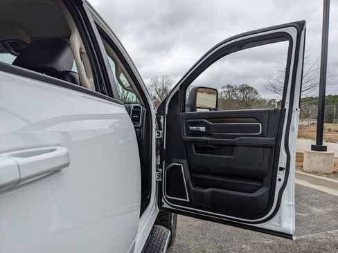 Used 2023 RAM 2500 Laramie image 66