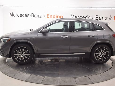 New 2025 Mercedes-Benz GLA 35 AMG 4MATIC image 3