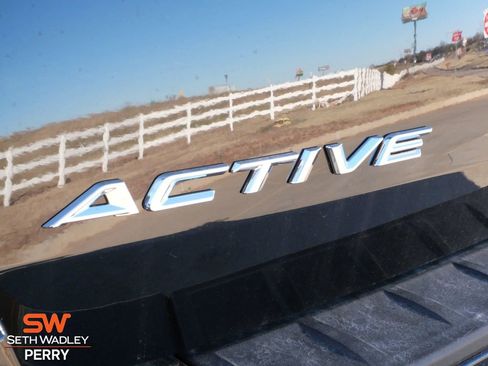 New 2026 Ford Explorer Active w/ Active Comfort Package image 9