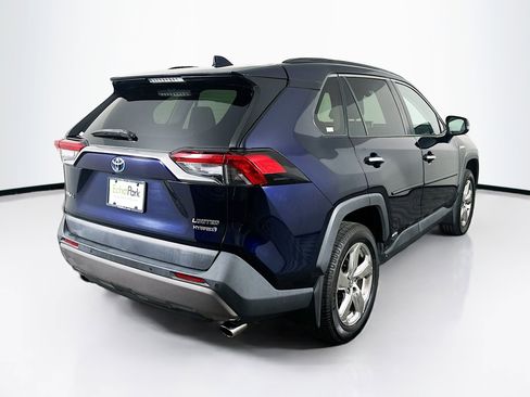 Used 2021 Toyota RAV4 Limited image 9