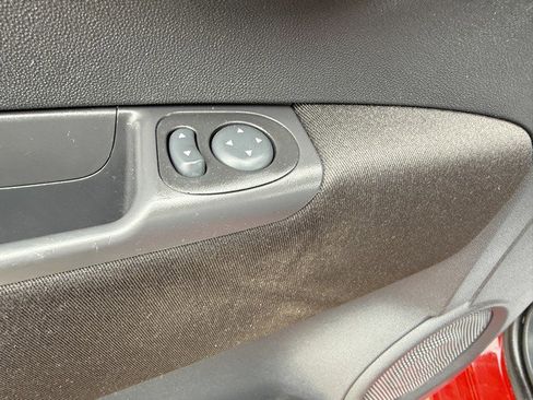 Used 2017 FIAT 500 Pop image 13