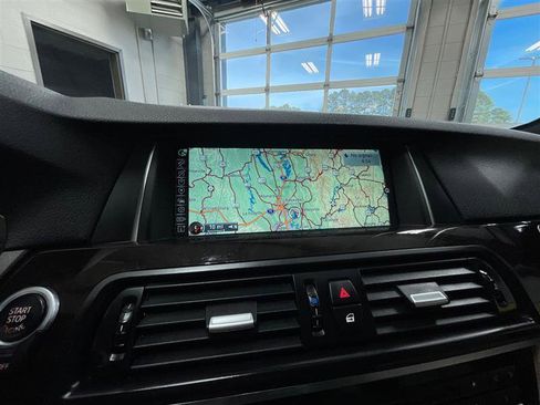 Used 2015 BMW 528i xDrive Sedan AWD/4WD image 18