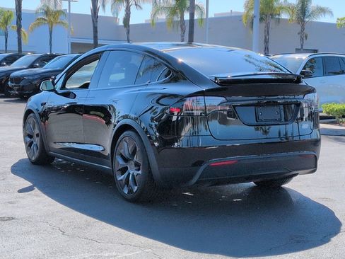 Used 2026 Tesla Model X Plaid AWD/4WD image 8
