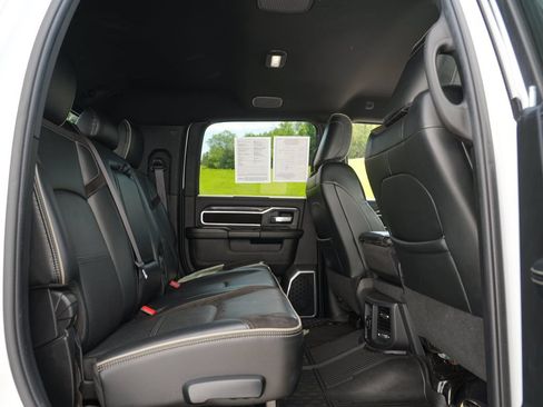 Used 2022 RAM 2500 Laramie w/ Night Edition AWD/4WD image 27