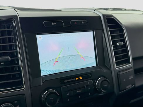 Used 2018 Ford F150 XLT w/ Equipment Group 301A Mid image 18