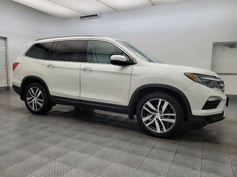 Used 2018 Honda Pilot Elite image 11