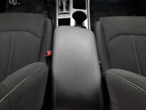 Used 2019 Kia Optima LX image 23