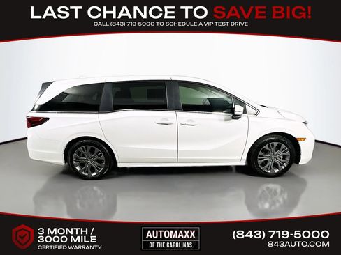 Used 2025 Honda Odyssey Touring image 7