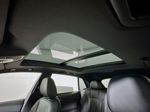 Used 2023 Audi Q8 Premium Plus w/ Premium Plus Package image 6