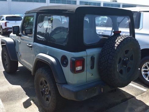 Used 2024 Jeep Wrangler Sport AWD/4WD image 6