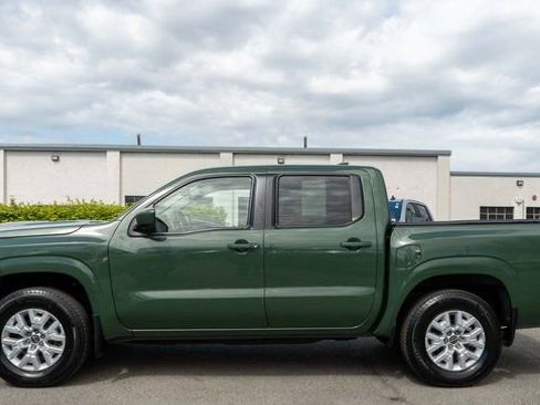 Used 2023 Nissan Frontier SV w/ SV Convenience Package AWD/4WD image 9