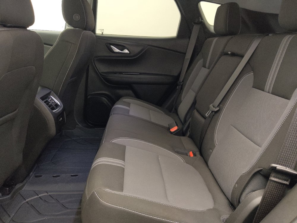 Used 2024 Chevrolet Blazer LT w/ Convenience Package FWD image 18