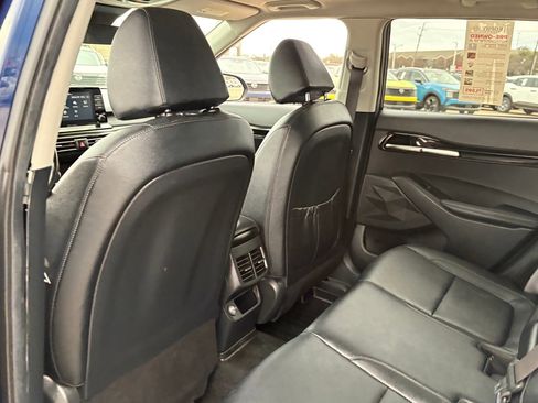 Used 2021 Kia Seltos EX image 34