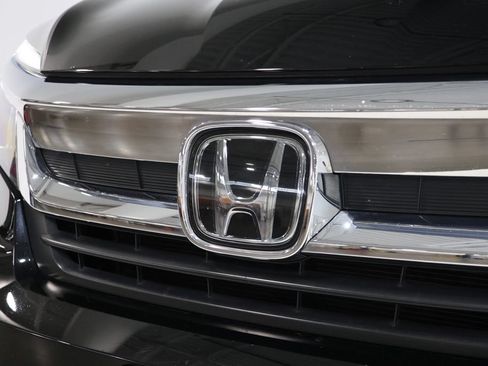 Used 2021 Honda Pilot EX-L image 12