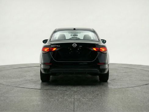 Used 2025 Nissan Sentra SV image 7