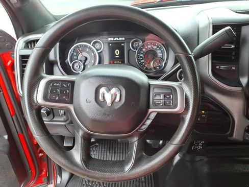 Used 2022 RAM 5500 Tradesman w/ Chrome Appearance Group AWD/4WD image 18