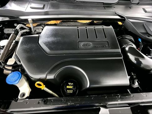 Used 2018 Land Rover Discovery Sport HSE image 9