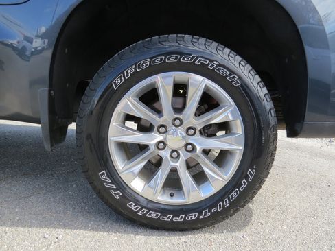 Used 2019 Chevrolet Silverado 1500 LTZ w/ LTZ Plus Package image 12