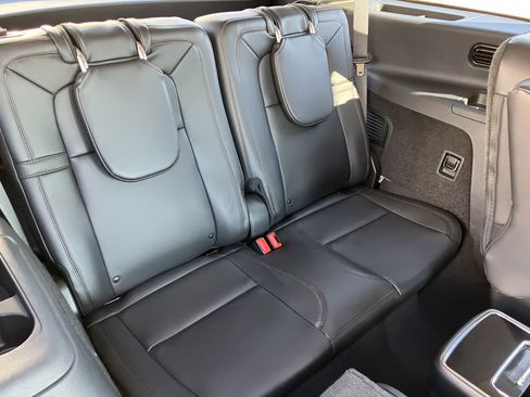 Used 2024 Lincoln Aviator Reserve w/ Equipment Group 201A image 18