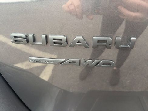Certified 2025 Subaru Outback Onyx Edition AWD/4WD image 35