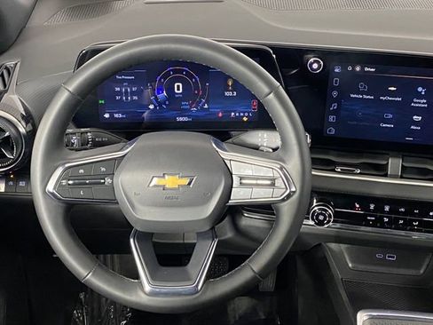 Certified 2025 Chevrolet Equinox LT image 16