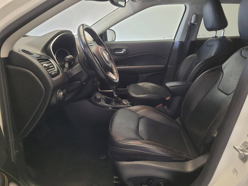 Used 2019 Jeep Compass Limited w/ Safety & Security Group AWD/4WD image 17