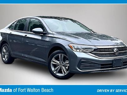 Used 2024 Volkswagen Jetta SE