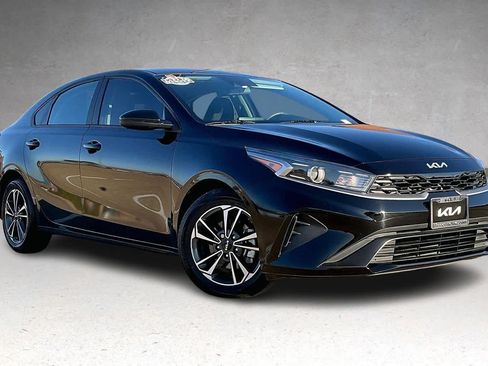 Certified 2023 Kia Forte LXS image 20