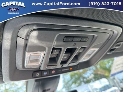 Used 2021 Chevrolet Silverado 1500 High Country w/ Technology Package AWD/4WD image 33