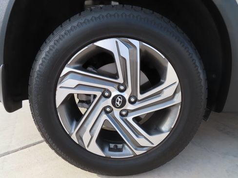 Used 2022 Hyundai Santa Fe SE image 10
