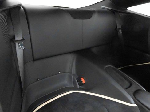 Used 2022 Ferrari Roma image 38