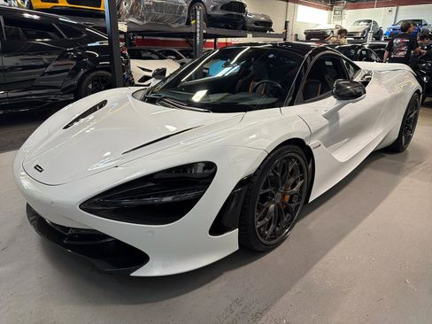 Used 2019 McLaren 720S Performance image 10