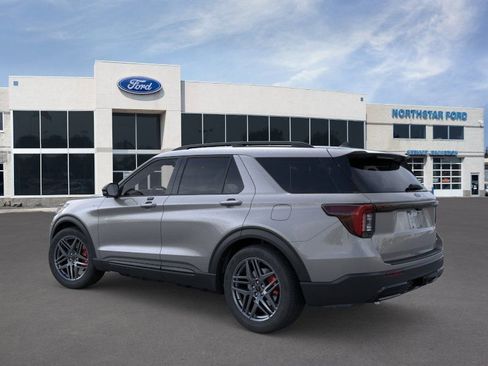 New 2026 Ford Explorer ST-Line w/ ST-Line Street Pack image 4