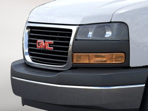 New 2026 GMC Savana 2500 image 13