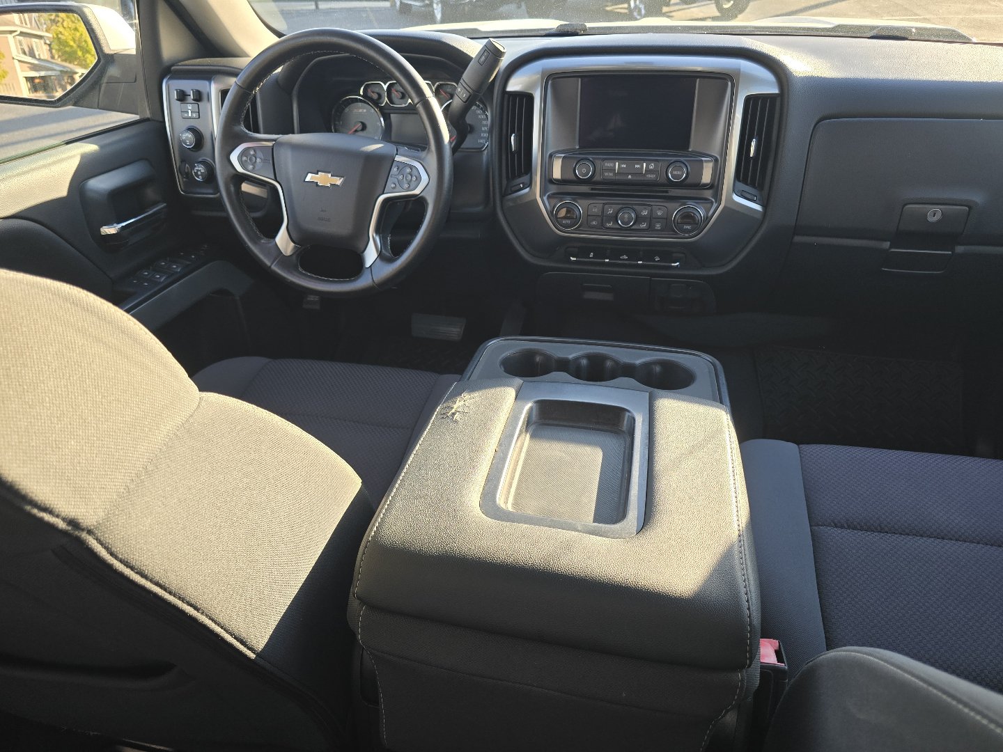 Certified 2018 Chevrolet Silverado 1500 LT w/ All Star Edition AWD/4WD image 30