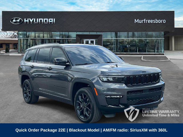 Used 2025 Jeep Grand Cherokee L Limited AWD/4WD image 3