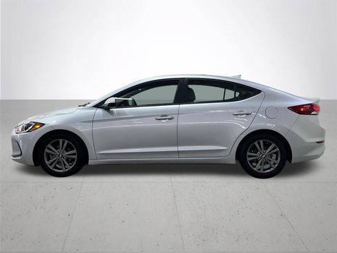 Used 2018 Hyundai Elantra SEL FWD image 9