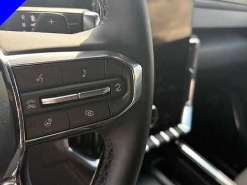 Used 2026 GMC Acadia Elevation FWD image 15