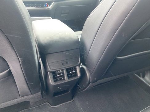 Used 2025 Chevrolet Equinox LT w/ Convenience Package II image 25