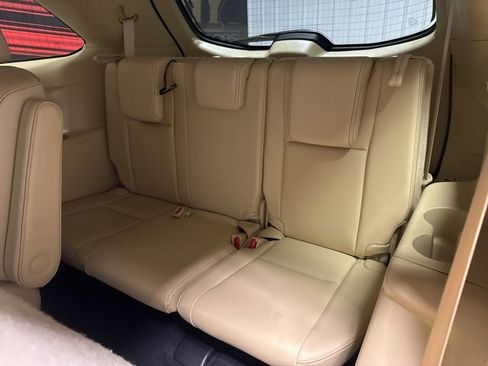 Used 2015 Toyota Highlander Limited image 17