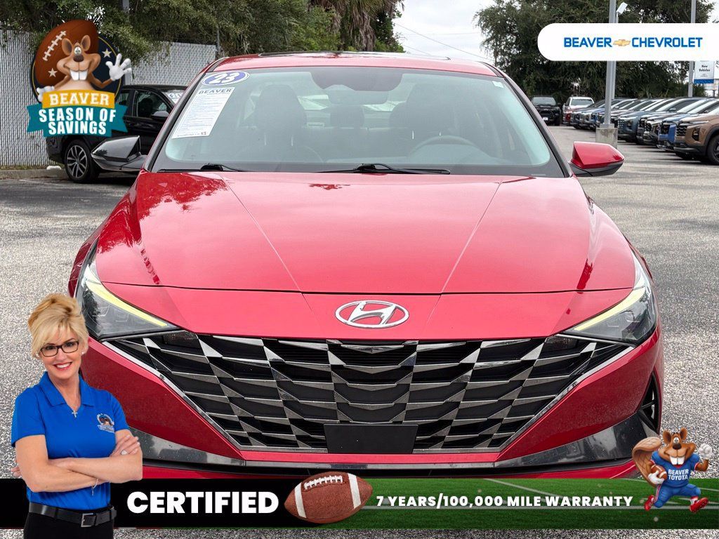 Used 2023 Hyundai Elantra Limited FWD image 3