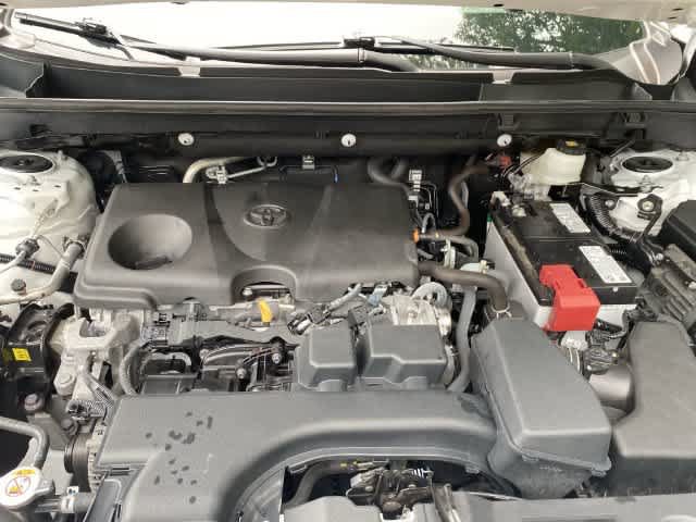 Certified 2025 Toyota RAV4 XLE AWD/4WD image 35